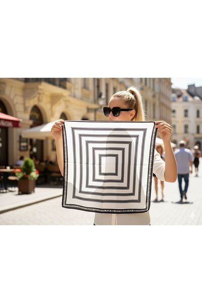 Axesoire 15376 Μαύρο μοτίβο ρίγες Μπαντάνα Φουλάρι 70x70 εκ.