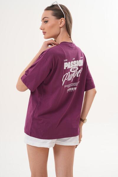 ŞİMAL Women's Back Print Detailed Crew Neck Oversized T-Shirt 260337