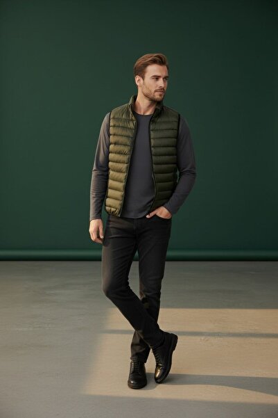 Piyera Men's Puffer Vest Casual Style Daily Use Lightweight Padded Vest -10001