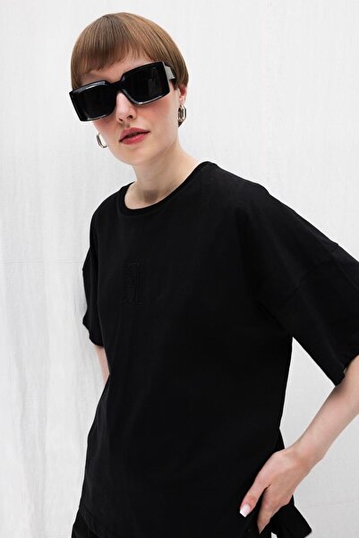 BSL Nakışlı Basic Tshirt