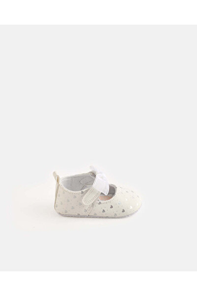 REDTAG Baby White Heart Print Pram Shoes