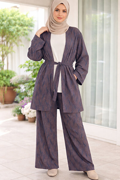 Store Desenli Kimono Takım 3’lü– Bol Kesim Tesettür Kombin