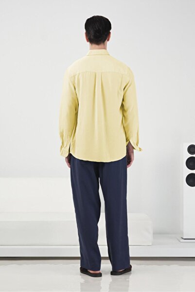 GIESTO ΣΤΕΡΕΩΜΕΝΟ ΠΟΥΚΑΜΙΣΟ ΚΑΝΟΝΙΚΗΣ ΕΦΑΡΜΟΓΗΣ ΣΕ ΚΙΤΡΙΝΟ ΧΡΩΜΑ ΑΠΟ ΥΦΑΣΜΑ Τ...