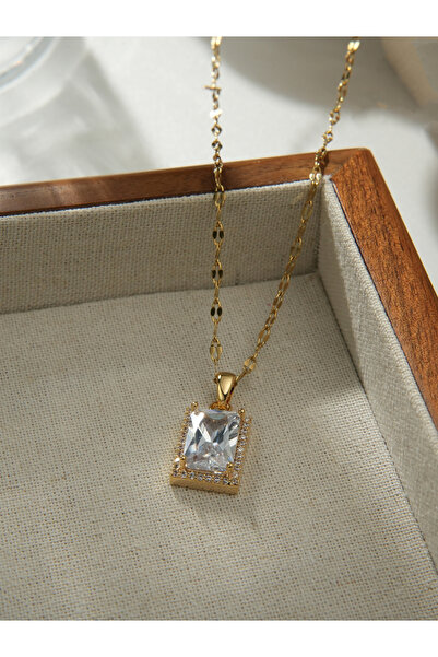 Take Two By Styli Square Pendant Necklace