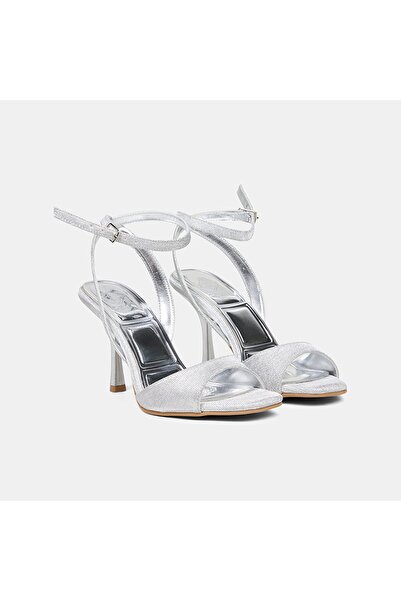 Desa Kadın Gümüş İnce Ayarlanabilir Bantlı Topuklu Abiye Sandalet