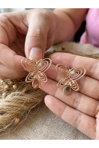 She Combines asumiyet Müzesi Füsun Küpesi - Gold Kelebek Tasarım Küpe - Estet...