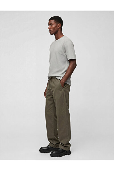 Koton Μπλουζάκι με κανονική εφαρμογή, κοντομάνικο, από βαμβάκι με υφή βάφλας ...