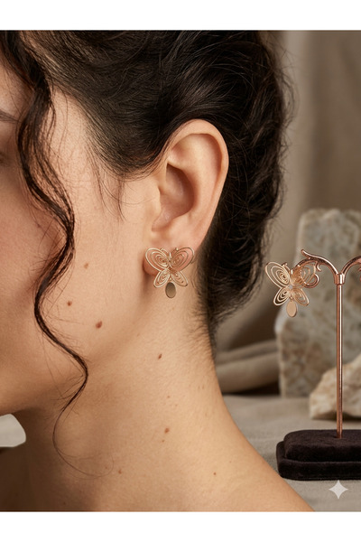 She Combines Innocence Museum Füsun Earring - Gold Butterfly Design Earring - Aesthetic Jewelry