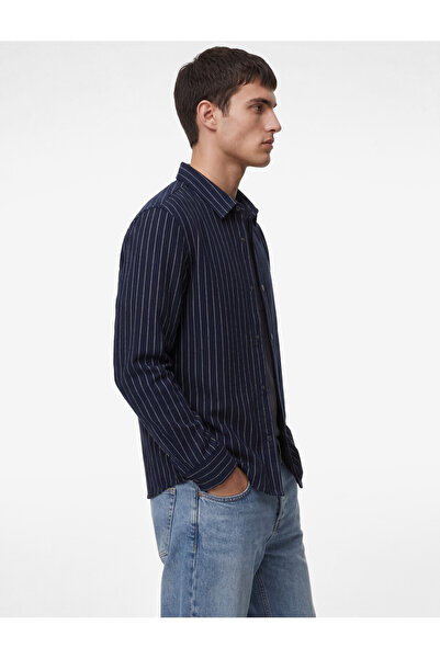 Koton Μακρυμάνικο πουκάμισο με κλασικό γιακά και Με μείγμα βισκόζης κουμπιά σ...