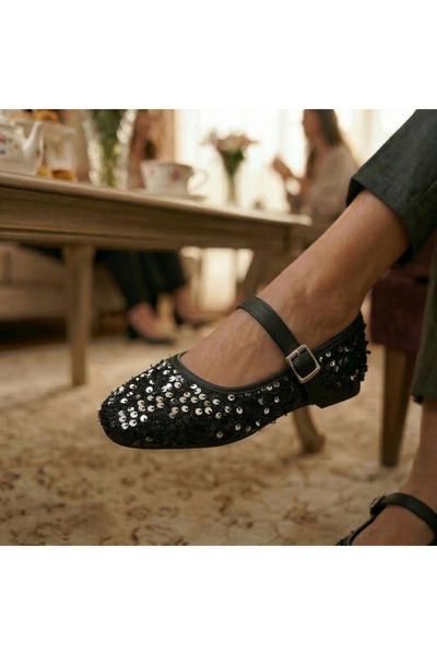 AYLASYA Kadın Pullu ve Simli Metal Toka Detaylı Günlük Babet