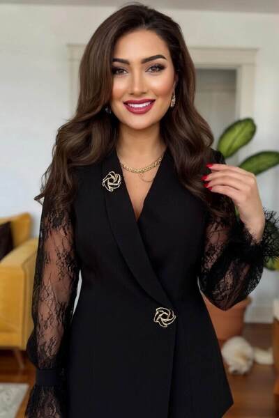 ZISHAN Güpür Kol Detaylı Kruvaze Blazer Ceket & Pantolon Takımı - Premium Kre...