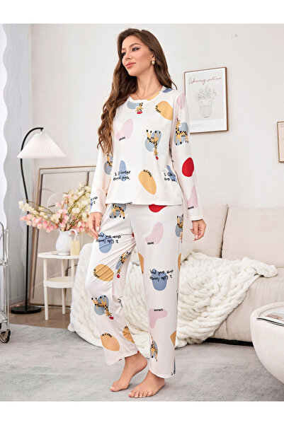 Take Two By Styli White Graphic Long Sleeve T-Shirt and Pyjama Set