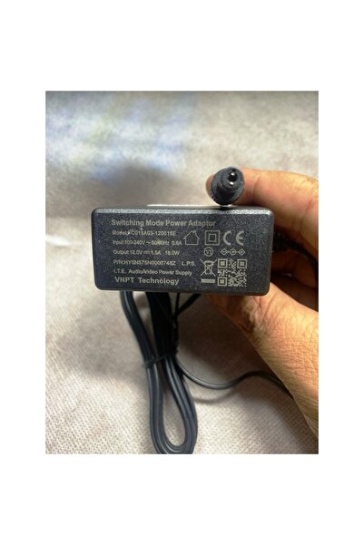 KYNC FC018A03-120015E 12V 1.5A ADAPTÖR