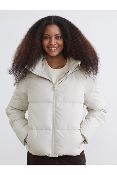 LC Waikiki I Hooded Women's Puffer Coat from Freezen Store