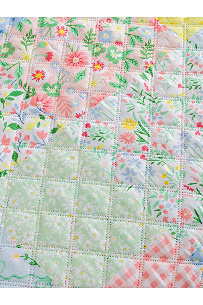 LC Waikiki Mixed Floral Pattern Double Bedspread