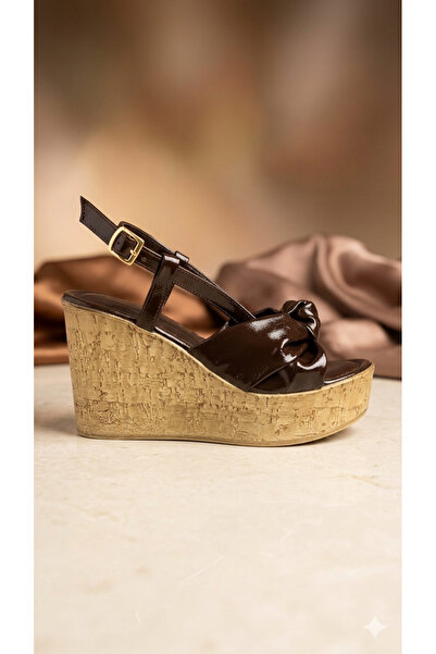 guijarro Premium Series Knot Detailed Brown Patent Leather High Platform Wedg...