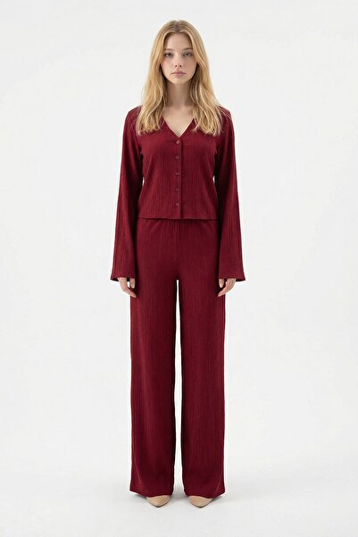 bacc Μπλούζα με φαρδιά κουμπιά σε μπορντό χρώμα και λεπτομερές γιακά, και σετ...