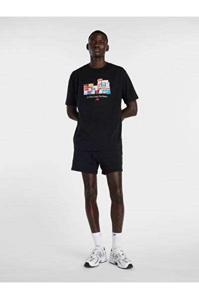 New Balance تيشيرت أسود مطبوع عليه رسومات، قصة مريحة