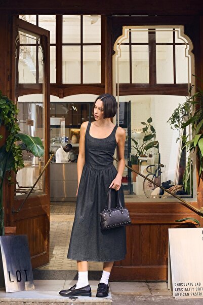 Bershka Denim midi elbise