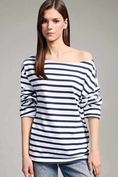 DeFacto 100% βαμβακερό μπλουζάκι Relax Fit με λαιμόκοψη καγιάκ και ρίγες Prem...