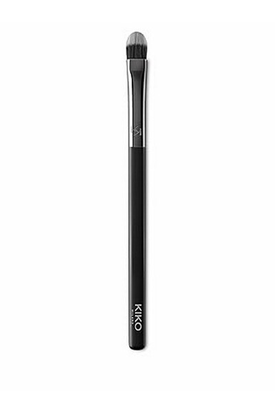 kıko mılano Black brush for applying concealers and eyeshadow, no.01,