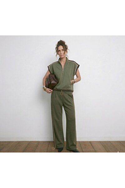 Weyeze costum de trening