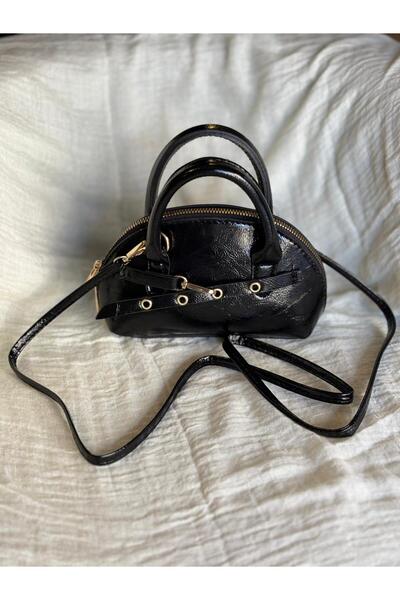 Marka OVAL İNCE KEMER DETAYLI MİNİ EL ÇANTASI