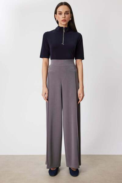 ON Pantaloni de trening pentru femei cu accesoriu metalic wide-leg 74125 Antr...