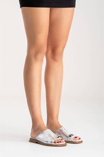 inyola Women's Genuine Leather Parmak Arlas Buckled Slipper 6349