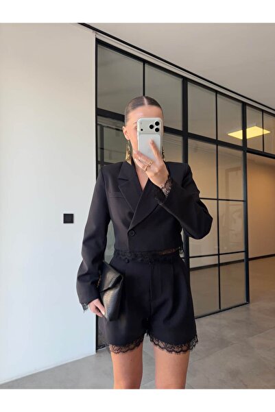 BB Bensu Buyruk Lace Detail Jacket Shorts Sevilla Set