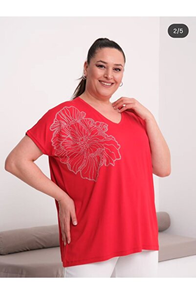 tellevolle Plus Size T-Shirt with Stones