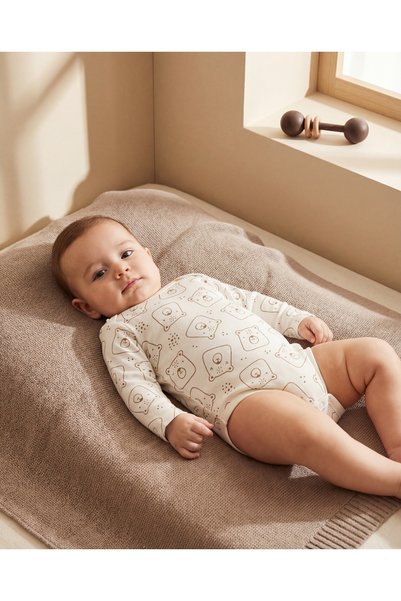 Minory Baby - طقم ملابس أطفال بأكمام طويلة مكون من 4 قطع |   مع تصميم دب
