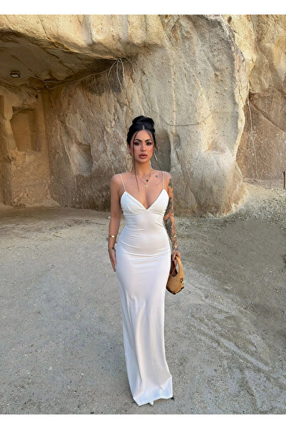 kırmızı butiks Λευκό μάξι βασικό φόρεμα με λουράκια από κορδόνι