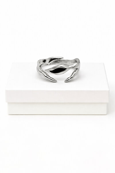 MakeWell Gothic Black Cross Design Ring with Red Stone – Gothic Punk Aestheti...