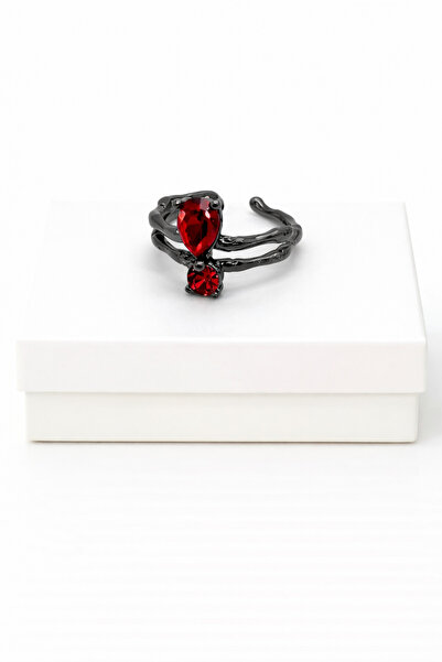 MakeWell Gothic Black Cross Design Ring with Red Stone – Gothic Punk Aestheti...