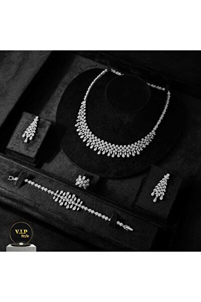jewelrystore طقم اكسسوار زركون بدقه الماس