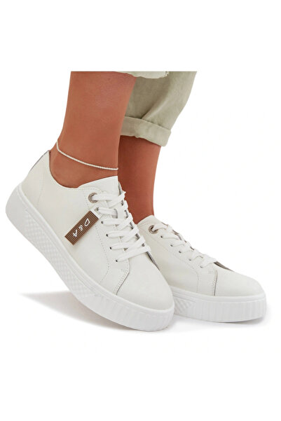 D&A Women's Sneakers Made of Leather GR61-5591 White 41