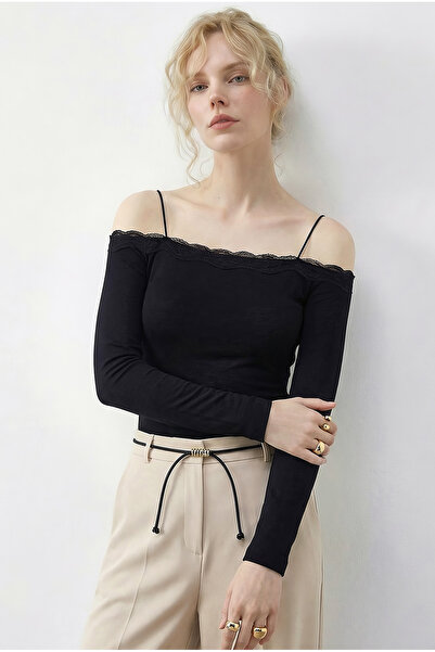 Bianco Lucci Women's Strappy Lace Detailed Madonna Collar Blouse 1064 60286037