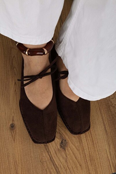 Shoeberry Lunera Bitter Brown pentru femei piele întoarsă cu detaliu cu șnur ...