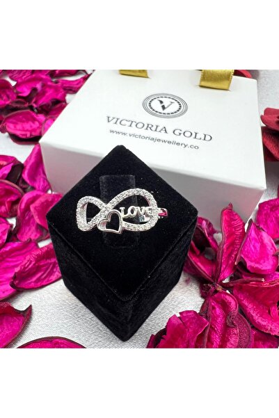 Victoria 925 Ayar Gümüş Sonsuzluk Love Yazılı Kadın Yüzük – Kalp Detaylı Taşl...
