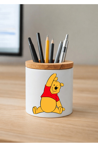 Eylül Design حامل أقلام سيراميك ويني ذا بوه مطبوع مع تفاصيل خشبية لسطح المكتب