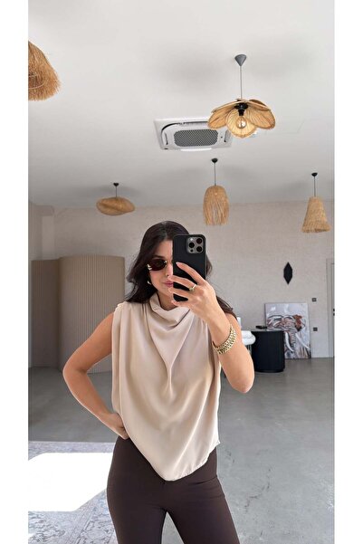 Buket Teke Bluză Degaje bej cu umeri întăriți crep