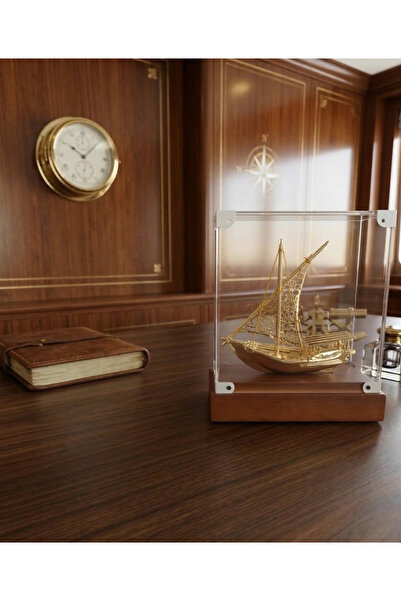 Meya design Boxed Brass Decorative Ship – Nautical Themed Desktop Decor with ...