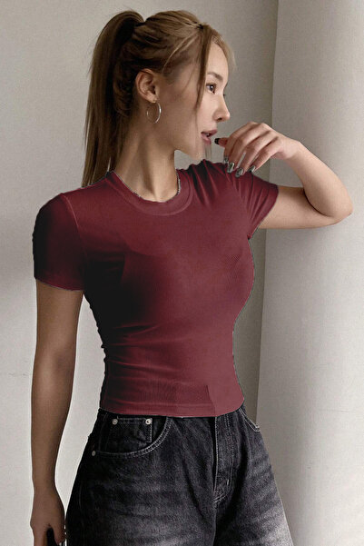 MİO ESTİLO Жіноча футболка з короткими рукавами, приталена в рубчик, приталена