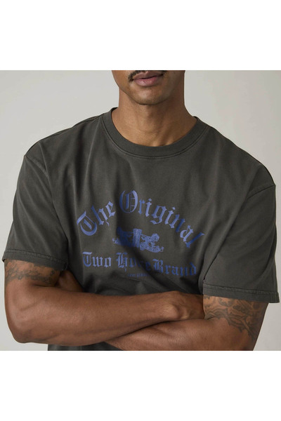 Levis Graphic Tess Black Men's T-Shirt 004H0-0017