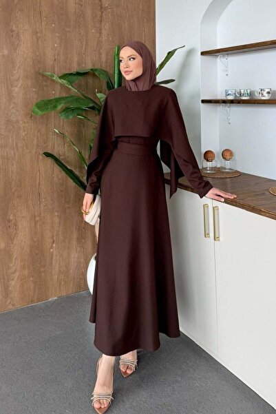 Şulemoda Giyim Φόρεμα με διπλό κάπα καφέ χρώματος