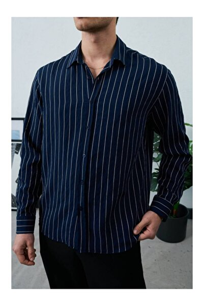 perasttesktil Men's Striped Regular Shirt
