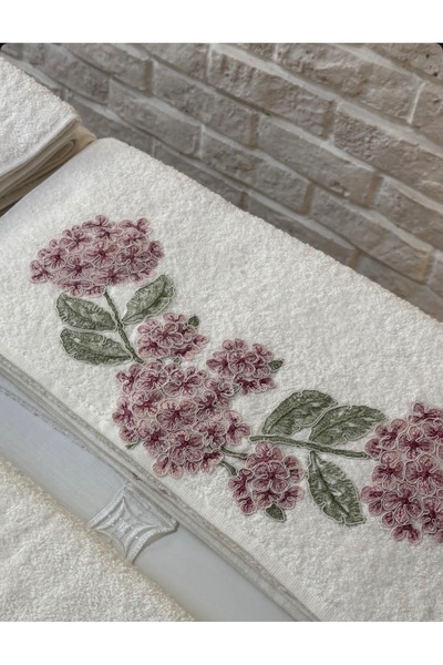 ELORA MAISON Pembe Ortanca Dantelli Bambu Havlu