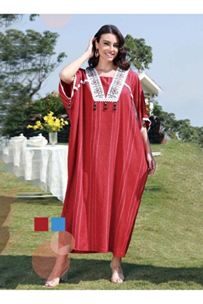 Generic A distinctive galabiya with cool fabric and classic patterns