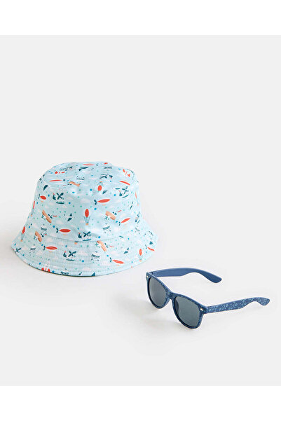 REDTAG طقم نظارات شمسية وقبعة للأولاد من طراز وايفارير